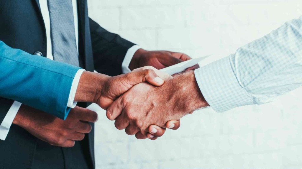 strategic human resource management Haddam Connecticut - two men shaking hands.